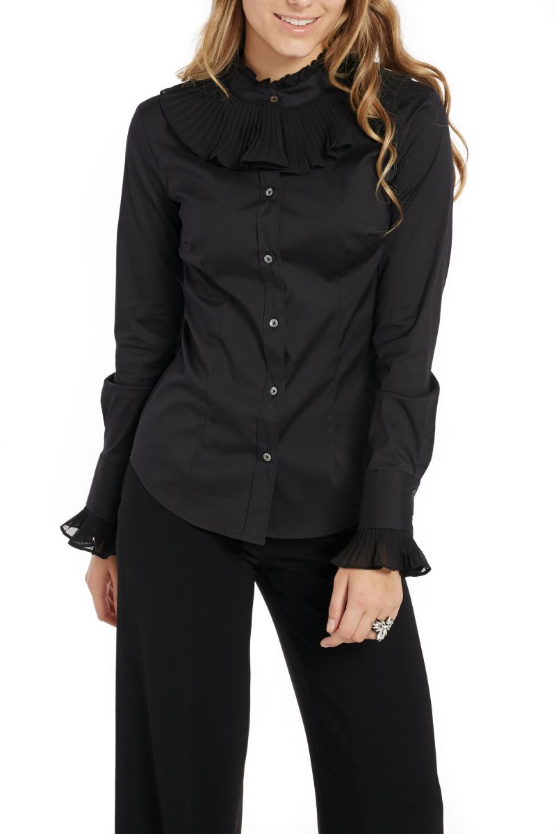 Blouse with Pleated Collar and Cuffs